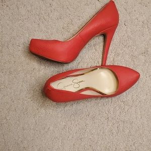 JESSICA SIMPSON RED PLATFORM HEELS